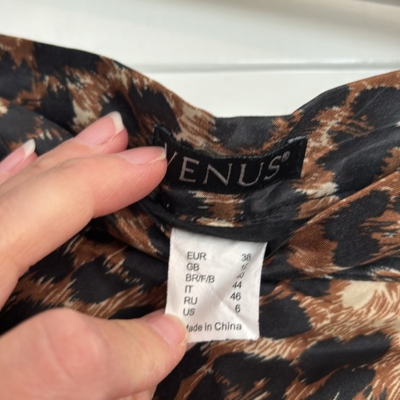 Venus Leopard Print Maxi Skirt - Picture 2 of 4